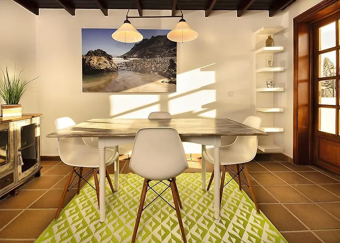 Charcones Holiday home *