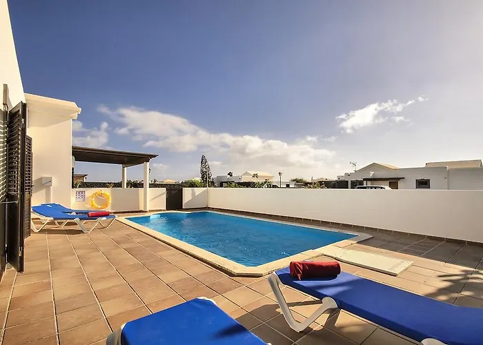 Charcones Holiday home *