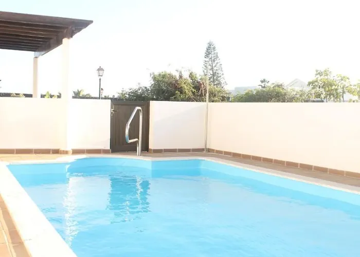 Charcones Holiday home