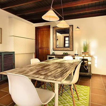 Сasa de vacaciones Charcones